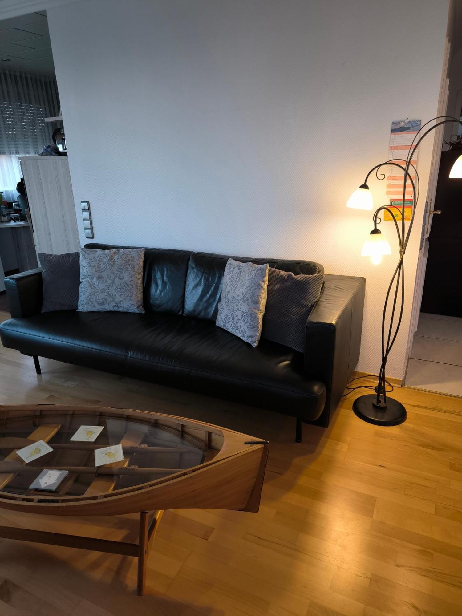 Im Herzen Von Wiesdorf- Blick Auf Das Bayer-Kreuz -Appartement Mit 2 Schlafzimmern-Fuer 3 Personen -Zentral Gelegen - Friedrich Ebert Platz 5A , 4Te Etage - Dachterrasse Und Sauna - Kaution Pflicht - Леверкузен Екстериор снимка